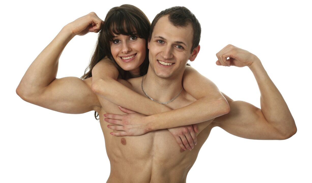 Femeie cu un bărbat cu mărire a penisului